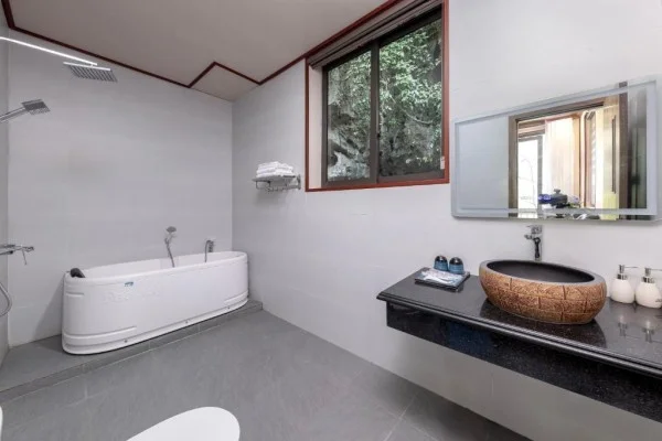 Ảnh Cháy Mountain Retreat Ninh Bình