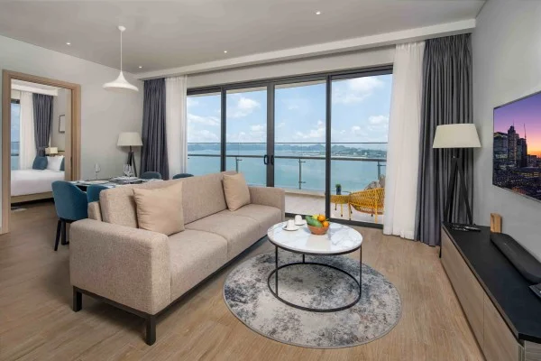 Ảnh chi tiết phòng citadines-marina-ha-long-2br-executive-vivatrip-03.webp