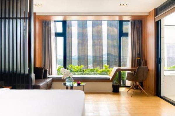 Ảnh chi tiết phòng Suite đặc biệt (Signature Suite) 13
