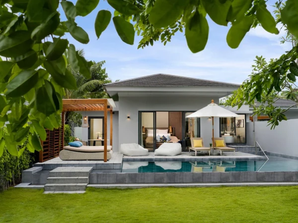 Ảnh chi tiết phòng crowne-plaza-phu-quoc-starbay-biet-thu-1-phong-ngu-vivatrip-03.webp