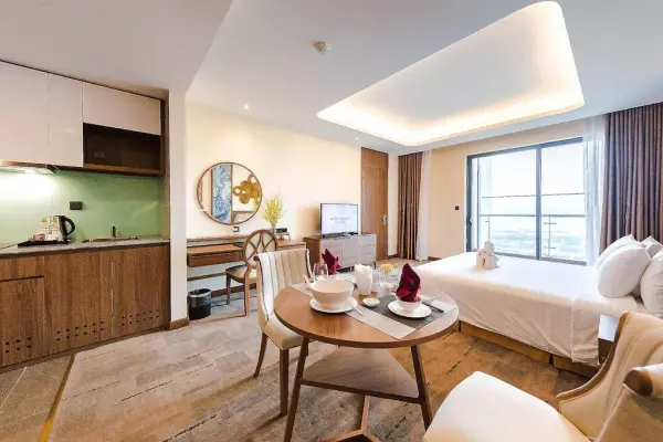 Ảnh chi tiết phòng Studio - Phòng Giường Lớn Có Ban Công (Studio - King Room with Balcony) 17