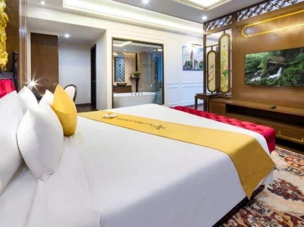 Ảnh chi tiết phòng Executive Suite giường King (Executive Suite King) 8