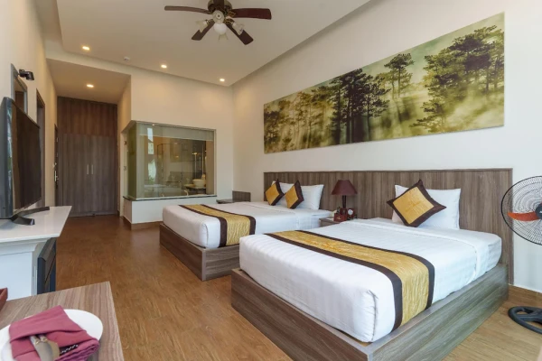 Ảnh chi tiết phòng da-lat-wonder-resort-triple-room-vivatrip-04.webp