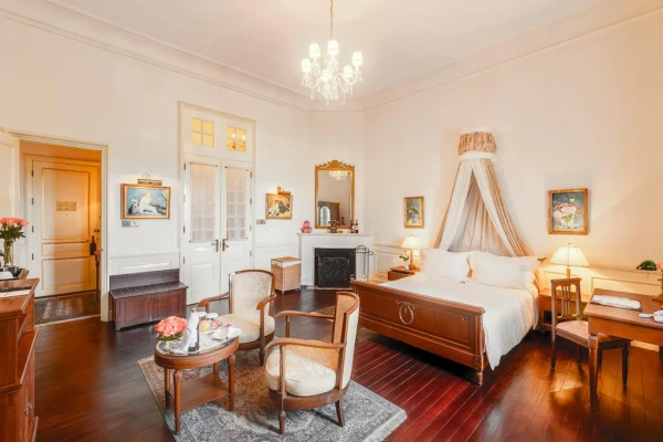 Ảnh chi tiết phòng Phòng sang trọng không có ban công (Luxury Room without Balcony) 8