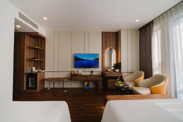 Ảnh chi tiết phòng danitel-halong-deluxe-room-vivatrip-04.webp