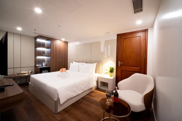 Ảnh chi tiết phòng danitel-halong-standard-vivatrip-04.webp