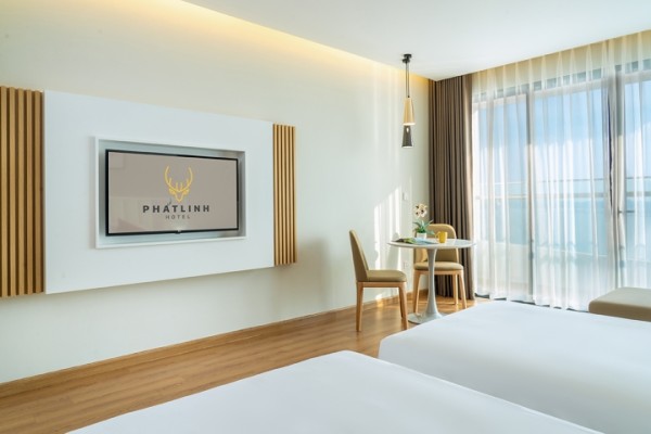 Ảnh chi tiết phòng delasea-ha-long-deluxe-twin-ocean-vivatrip-03.jpg