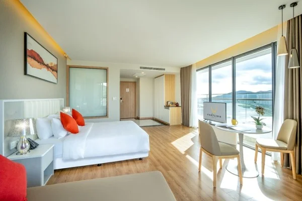 Ảnh chi tiết phòng delasea-ha-long-premium-king-vivatrip-02.webp