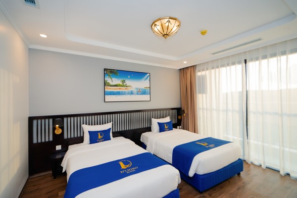 Ảnh chi tiết phòng dlioro-hotel-resort-luxury-suite-vivatrip-1.jpg