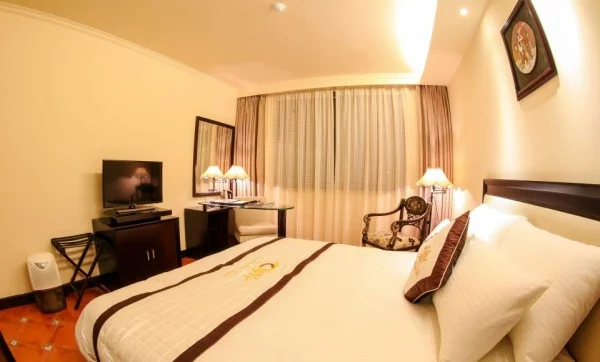 Ảnh chi tiết phòng do-son-resort-casino-standard-king-room-vivatrip-02.webp