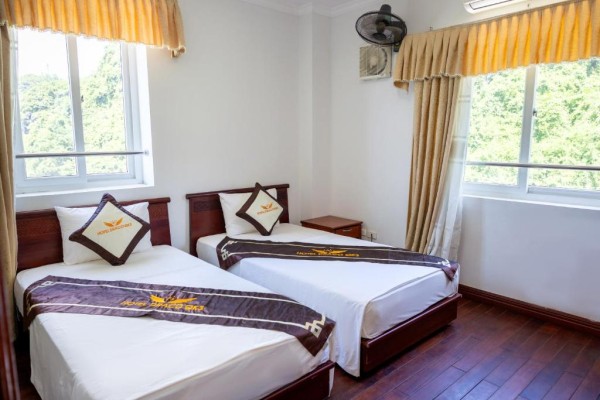 Ảnh chi tiết phòng draco-qk3-cat-ba-hotel-phong-gia-dinh-vivatrip.jpg