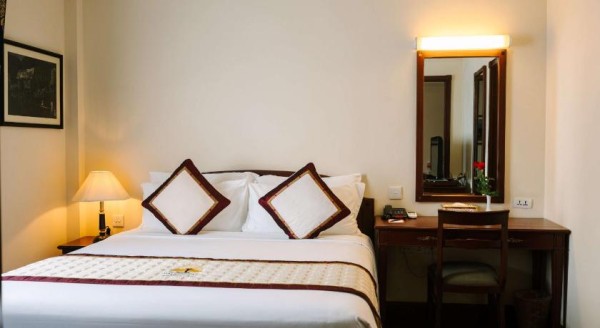 Ảnh chi tiết phòng du-parc-hotel-dalat-junior-suite-vivatrip.jpg