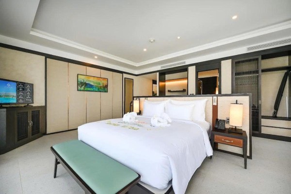 Ảnh chi tiết phòng emerald-ho-tram-resort-biet-thu-huong-dai-duong-3-phong-ngu-giuong-lon-vivatrip-05.jpg