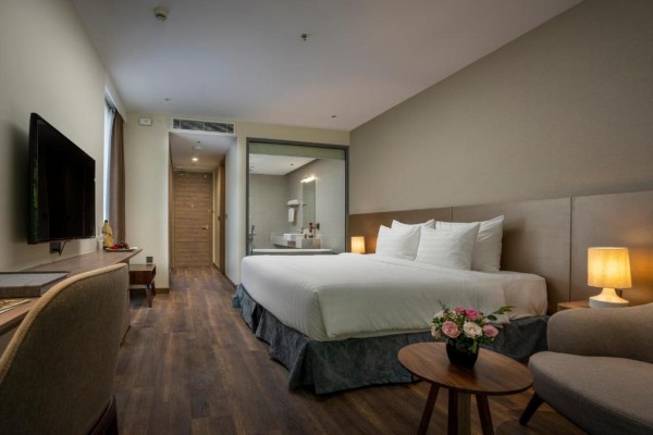 Ảnh chi tiết phòng flamingo-grand-cat-ba-resort-deluxe-central-vivatrip-03.jpg