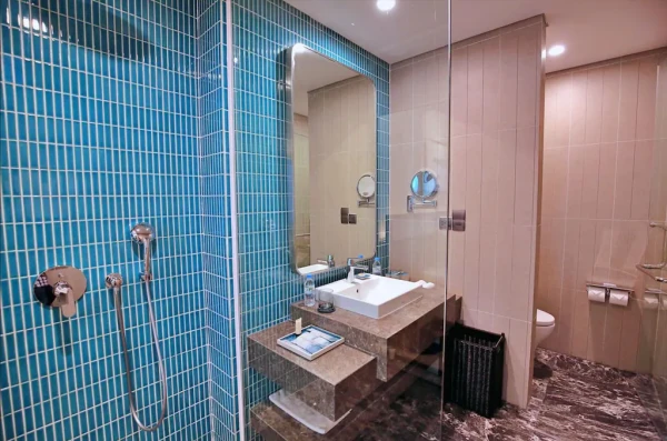 Ảnh chi tiết phòng flc-city-hotel-beach-quy-nhon-phong-premium-huong-bien-vivatrip.webp