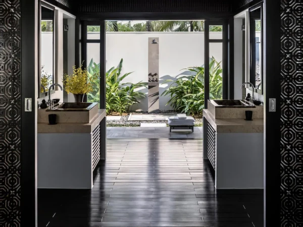 Ảnh chi tiết phòng four-seasons-resort-the-nam-hai-hoi-an-vietnam-biet-thu-1-phong-ngu-vivatrip-04.webp