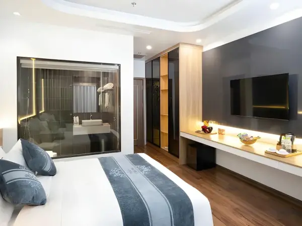 Ảnh chi tiết phòng Phòng Đôi Loại Sang (Deluxe Double Room) 9