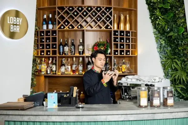 Ảnh Glenda Towner Mộc Châu - Bể bơi bốn mùa