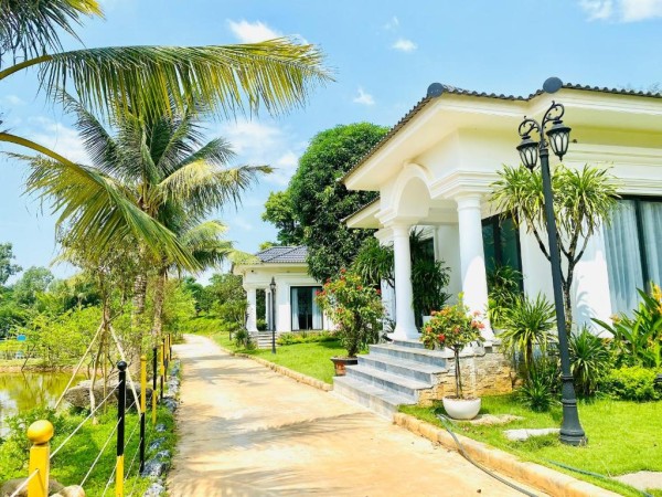 Ảnh chi tiết phòng glory-resort-son-tay-biet-thu-mot-phong-ngu-vivatrip-03.jpg
