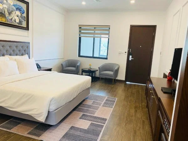 Ảnh chi tiết phòng glory-resort-son-tay-phong-deluxe-giuong-doi-2-giuong-don-vivatrip-04.webp