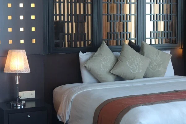 Ảnh chi tiết phòng halong-palace-hotel-deluxe-double-vivatrip-02.webp