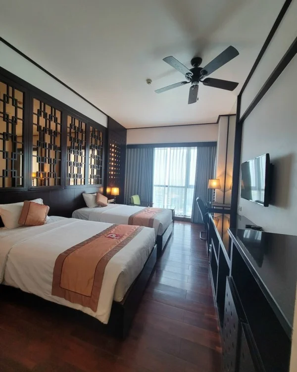 Ảnh chi tiết phòng halong-palace-hotel-premium-twin-vivatrip-10.webp