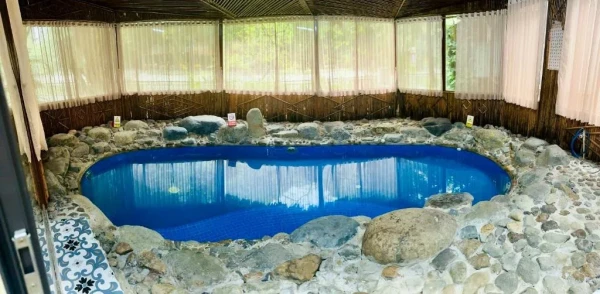 Ảnh chi tiết phòng hang-mua-ecolodge-ninh-binh-phong-deluxe-gia-dinh-vivatrip-02.webp
