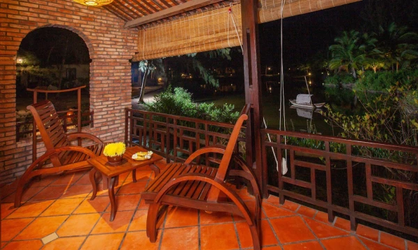 Ảnh chi tiết phòng Phòng Premier Nhìn ra Đầm phá (Premier Lagoon View Room) 9