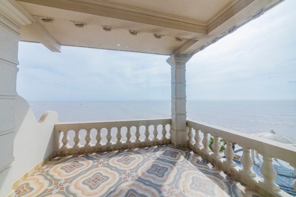 Ảnh chi tiết phòng holiday-hon-dau-resort-seaview-twin-vivatrip-05.jpg