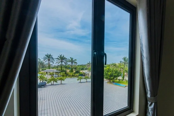 Ảnh chi tiết phòng holiday-hon-dau-resort-standard-double-vivatrip-06-1.webp