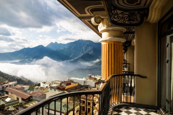 Ảnh chi tiết phòng hotel-de-la-coupole-mgallery-suite-deluxe-vivatrip-03.jpg
