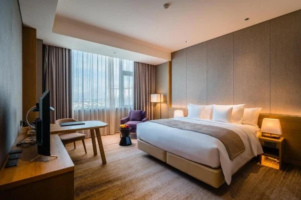 Ảnh chi tiết phòng hotel-nikko-hai-phong-suite-executive-vivatrip-02.webp