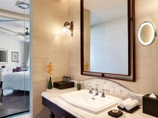 Ảnh chi tiết phòng hotel-perle-dorient-cat-ba-mgallery-phong-superior-vivatrip-06.jpg