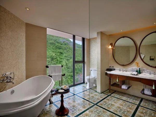 Ảnh chi tiết phòng hotel-perle-dorient-cat-ba-mgallery-suite-deluxe-vivatrip-04.webp
