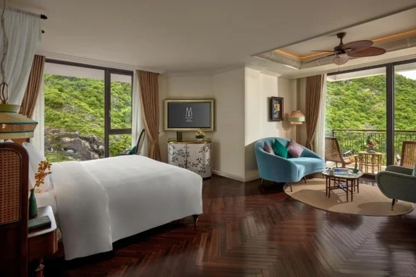Ảnh chi tiết phòng hotel-perle-dorient-cat-ba-mgallery-suite-deluxe-vivatrip-05.webp