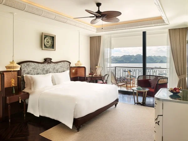 Ảnh chi tiết phòng hotel-perle-dorient-cat-ba-phong-superior-vivatrip-02.webp