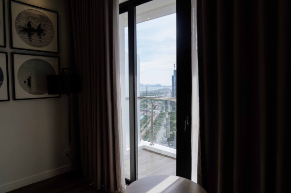 Ảnh chi tiết phòng hotel-soleil-ha-long-deluxe-panoramic-vivatrip-04.jpg