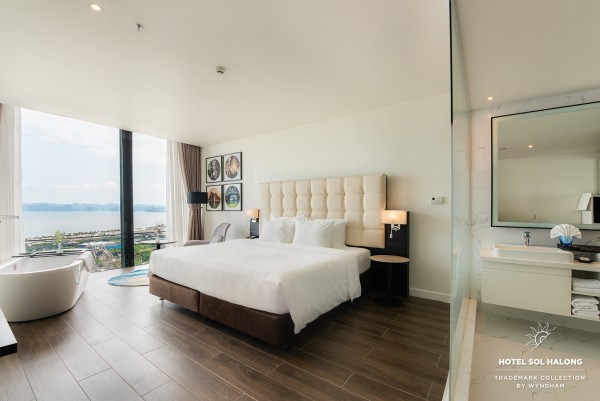 Ảnh chi tiết phòng hotel-soleil-ha-long-president-suite-vivatrip-04.jpg