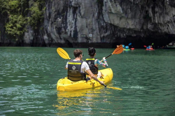 Ảnh Du Thuyền AMBASSADOR CRUISE II