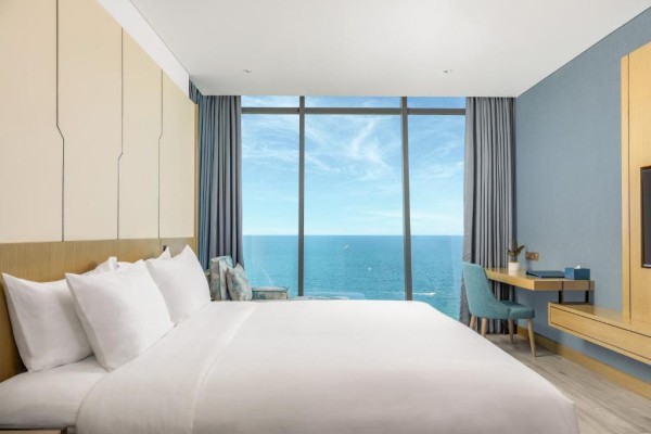 Ảnh Awaken Da Nang Hotel