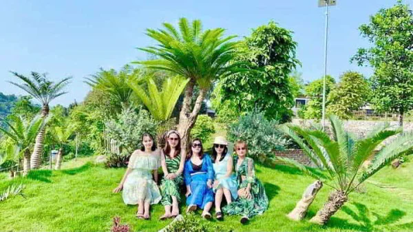 Ảnh Viva HB08 - Bể bơi bốn mùa ngoài trời - 9