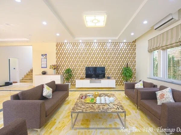 Ảnh B180 Flamingo Đại Lải