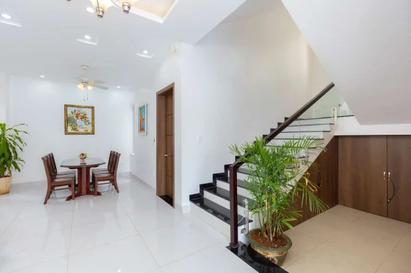 Ảnh D3 Hoàng Trung Thông - 16