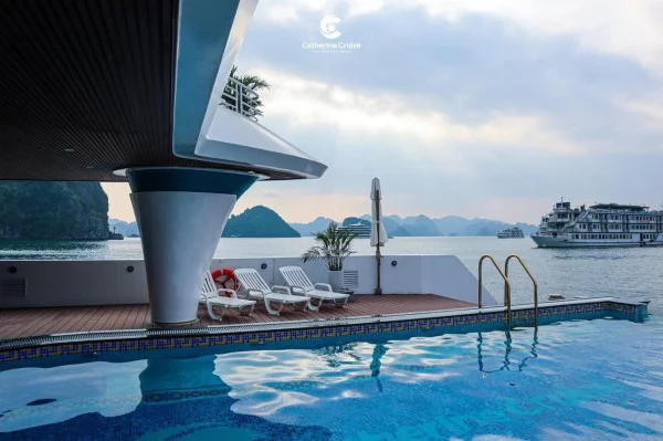 Ảnh Catherine Cruise