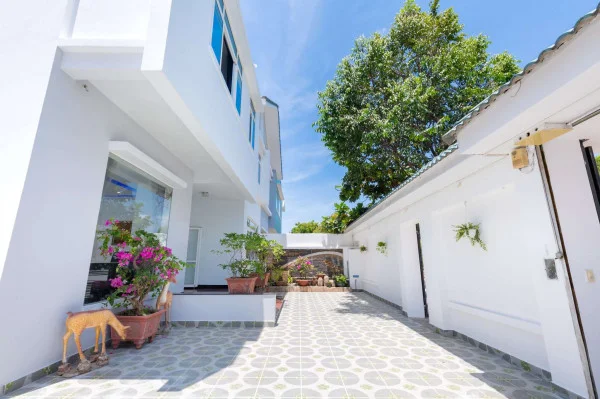 Ảnh B2.30 Thùy Dương 3 - 8