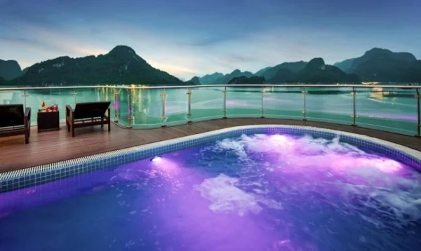 Ảnh Du Thuyền Dora