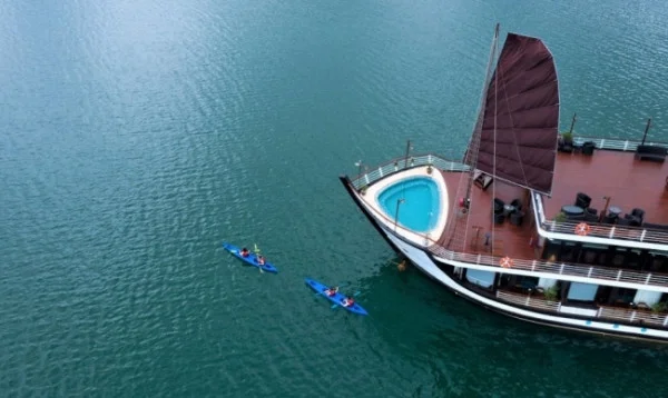 Ảnh Du Thuyền Orchid Trendy