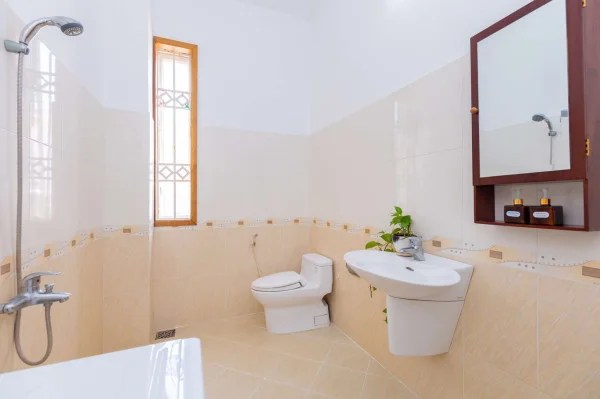 Ảnh D4 Hoàng Trung Thông - 8