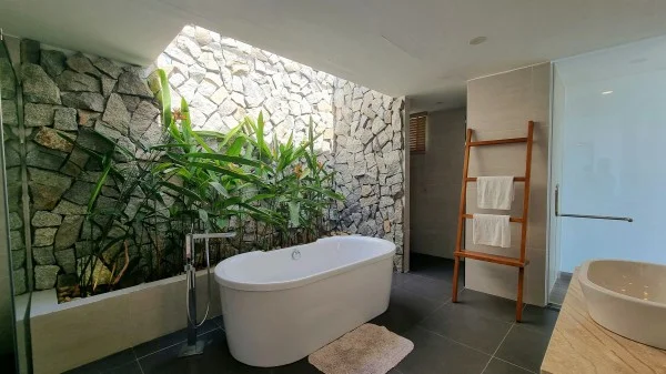 Ảnh Viva NTTT04 - 14