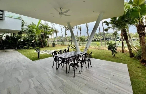 Ảnh LX12A, Flamingo Đại Lải